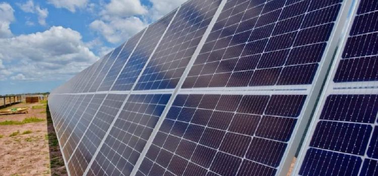 Planean la construcción de dos parques solares para Navojoa