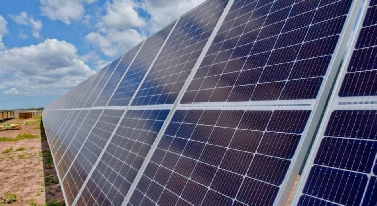 Planean la construcción de dos parques solares para Navojoa