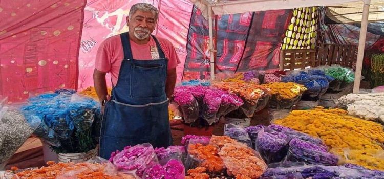 Llegan las flores al Mercado de Abasto de Navojoa